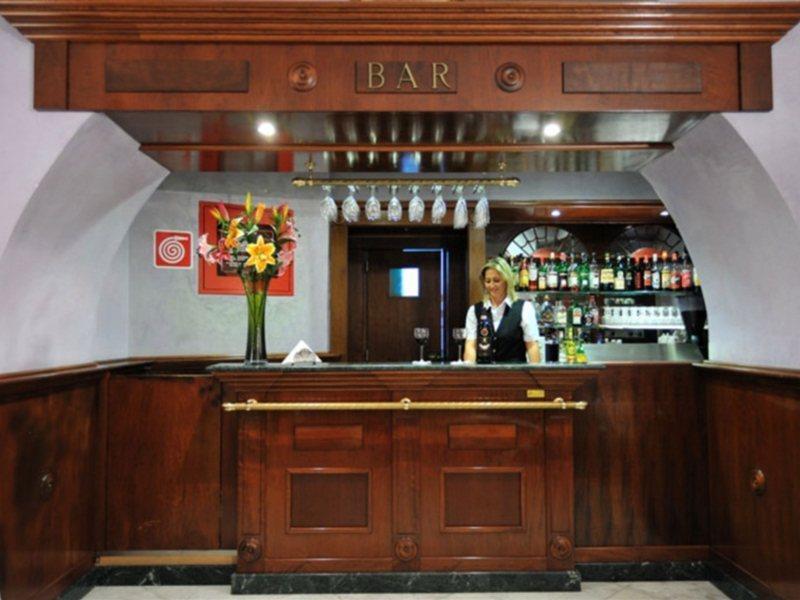 Hotel Virgilio Milan Exterior photo